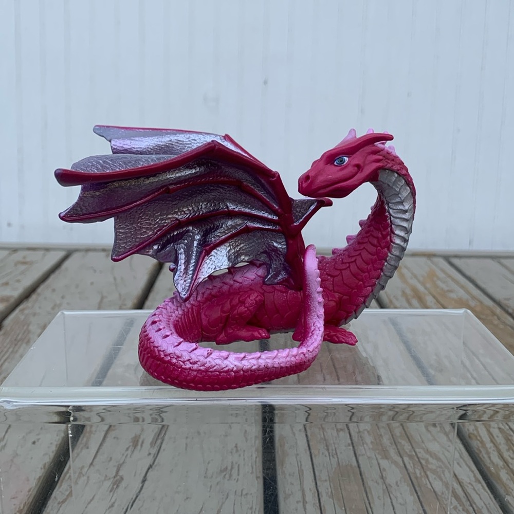 Pink red Love Dragon Safari 2016